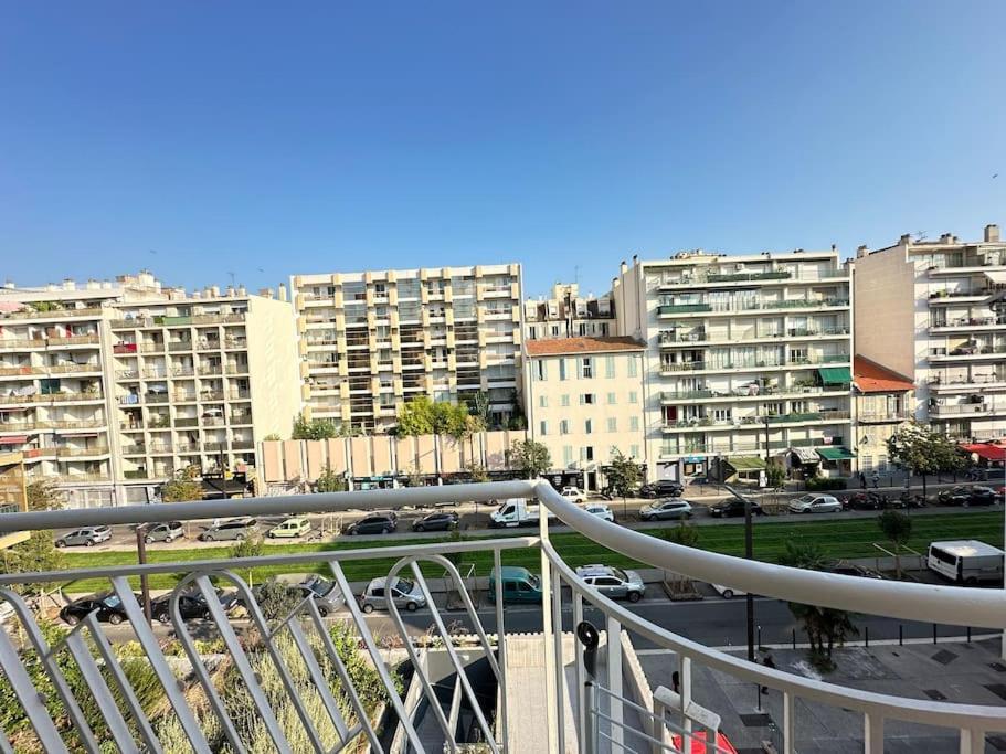 Appartement Avec 4 Chambres Doubles - Proche De La Mer, Des Transports Et De La Promenade Des Anglais Nice Exteriör bild